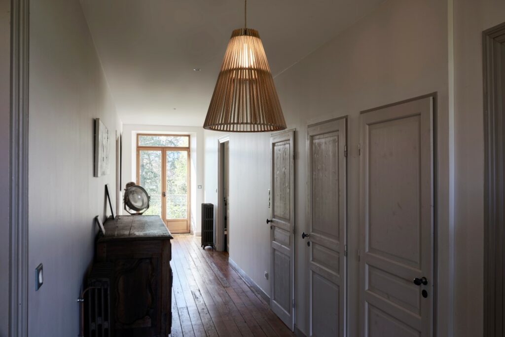 Luminaire en carton Astro
